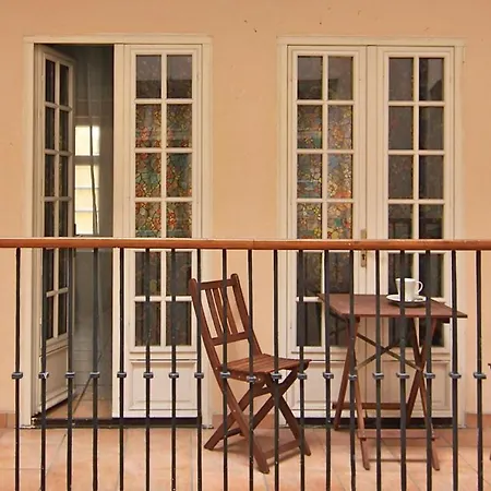 Historical Apartment With Balcony Prague Exterior photo