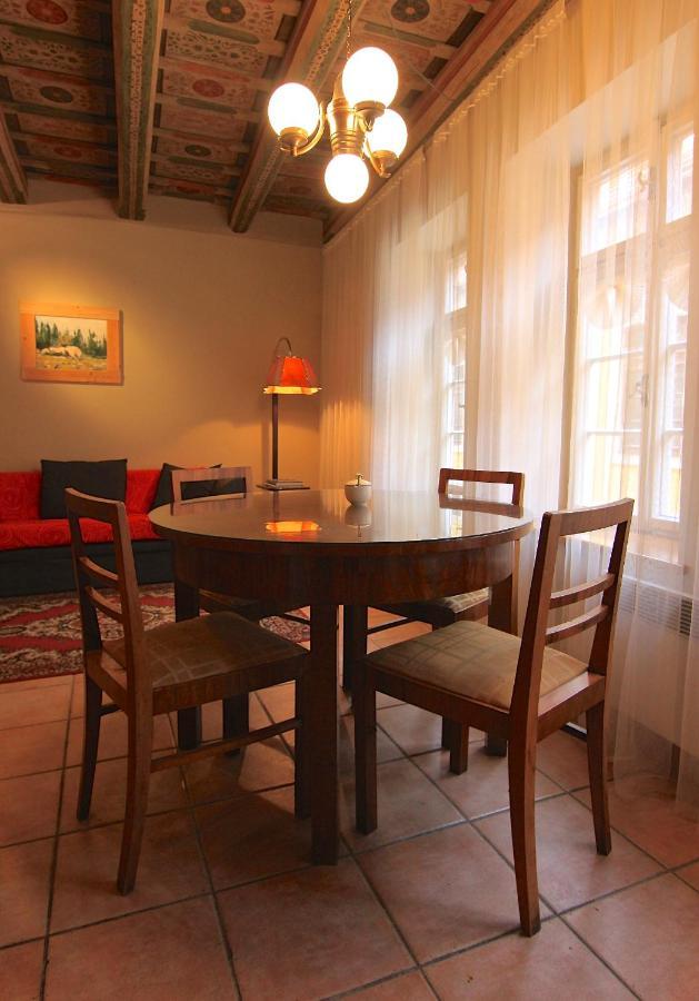 Historical With Balcony Apartamento